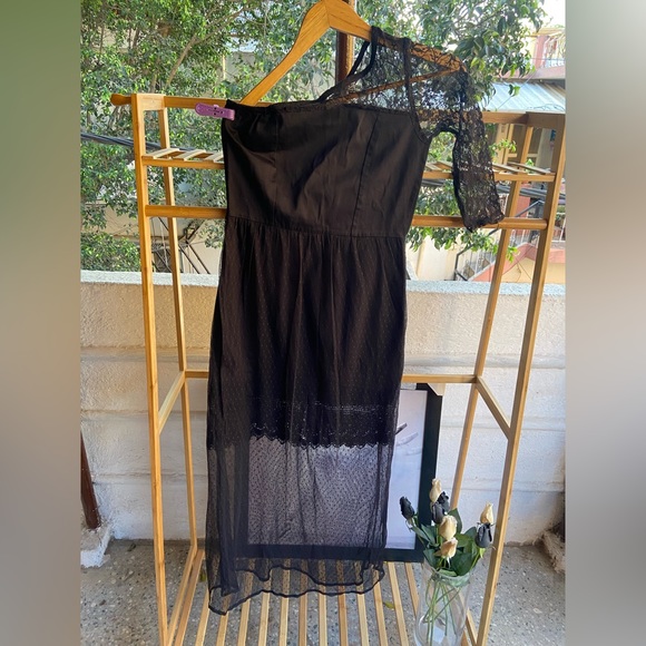 Elle Marvel Black Lace Dress. Size-S. - Picture 16 of 16